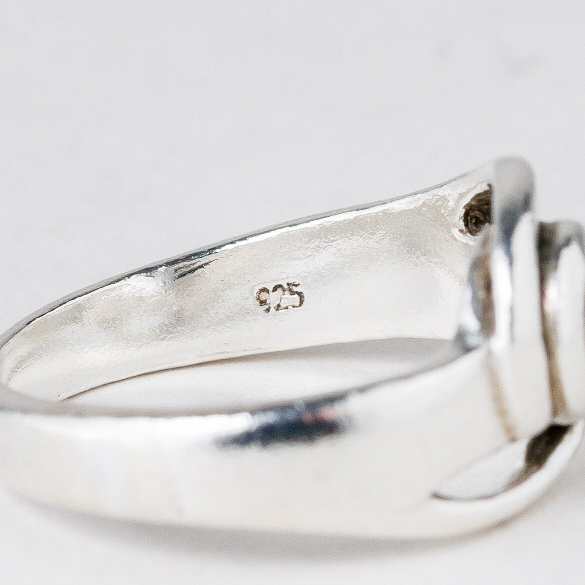 Silber Ring 925 Schwarzer Stein Größe 52 (16,5 mm Ø) 4,04 g6