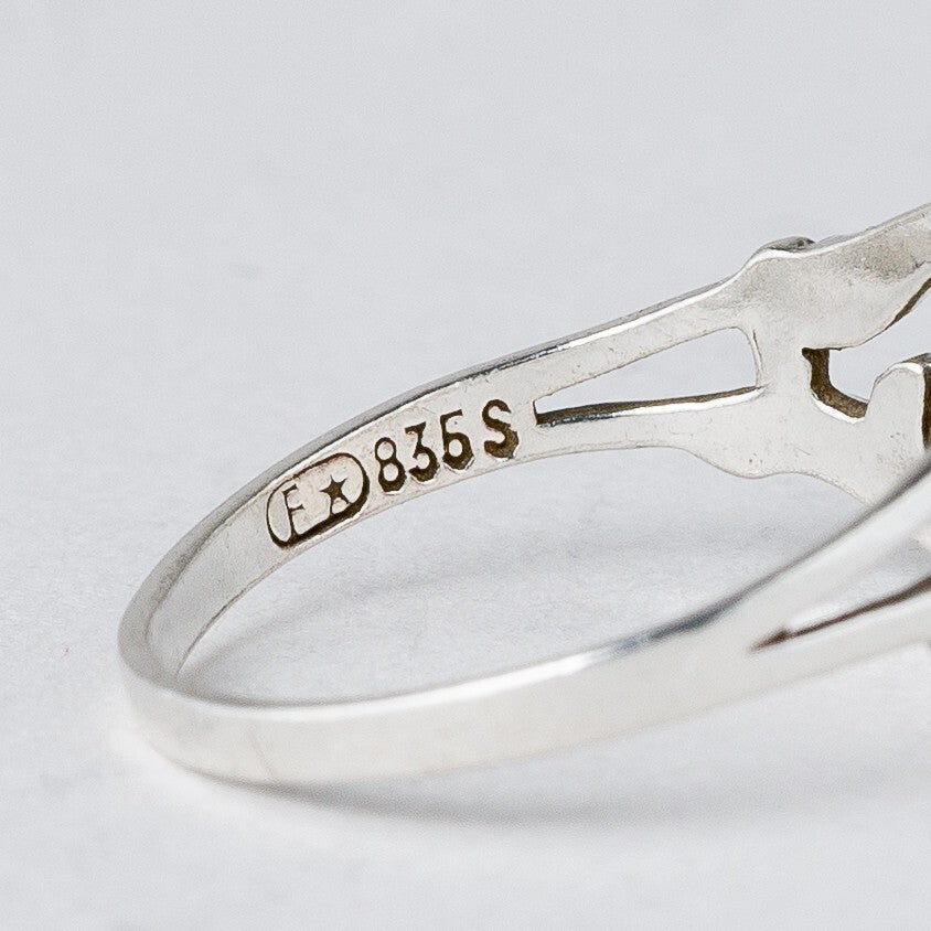 Silber Ring 835 Roter Stein Größe 46 (14,6 mm Ø) 1,08 g5
