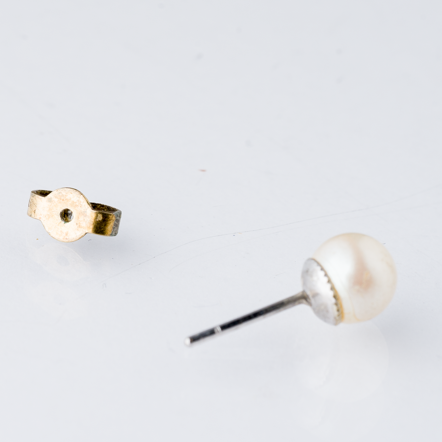 Einzelner Ohrring Ohrstecker Perle Silber 0,6 g5