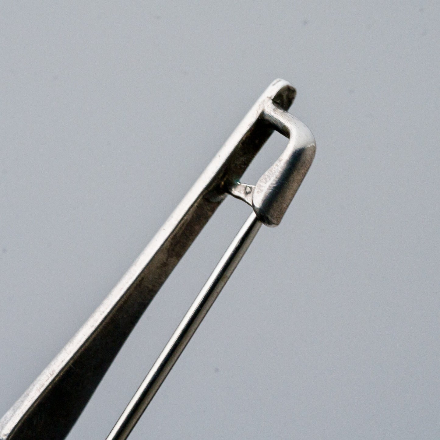 Silber Brosche Spange 835 Ohne Stein 1,97 g7