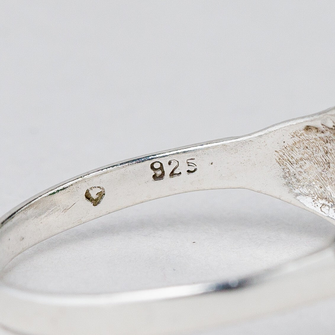 Silber Ring 925 Grüner Stein Größe 62 (19,7 mm Ø) 3,01 g6