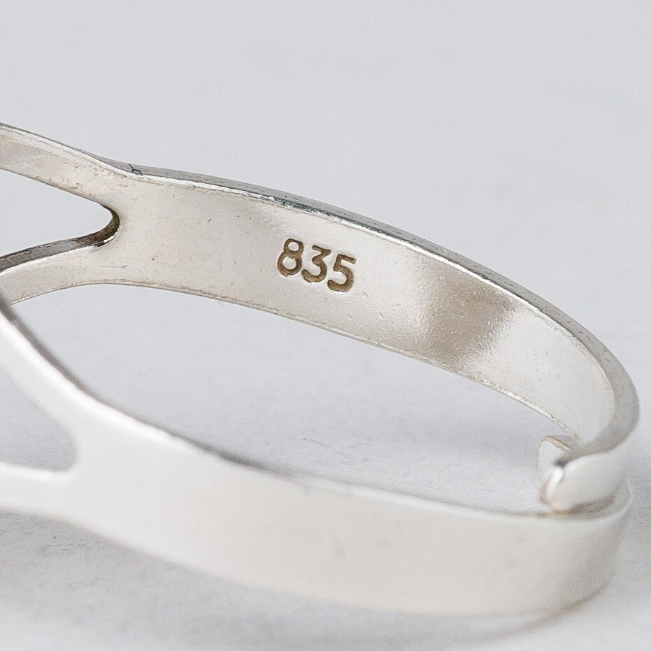 Silber Ring 835 Weißer Stein Größe flexibel ca. 57 4,16 g5