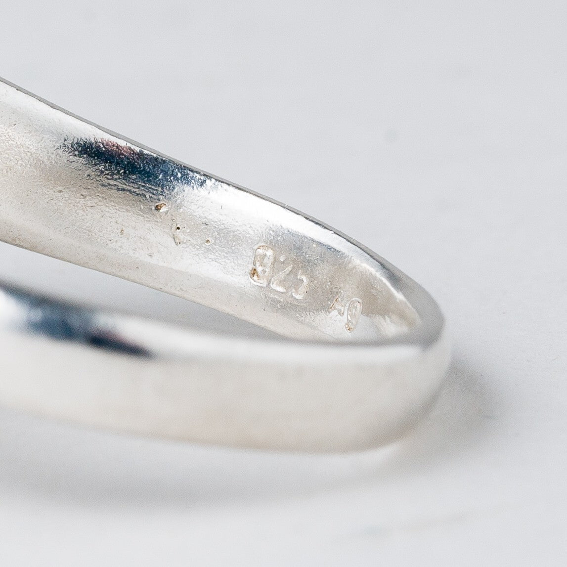 Silber Ring 925 Weißer Stein Größe flexibel ca. 60 7,1 g5