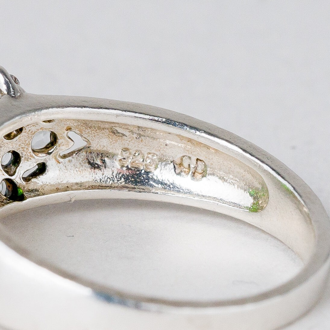 Silber Ring 925 Grüner Stein Größe 57 (18,1 mm Ø) 3,75 g8
