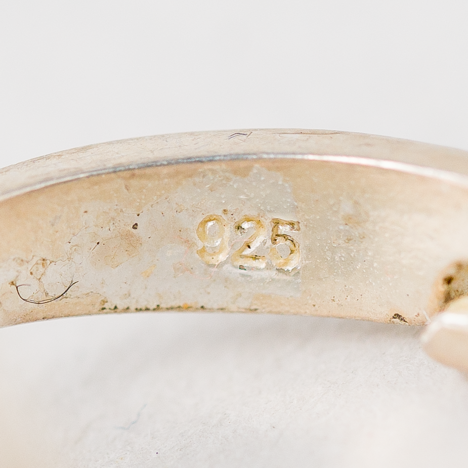 Ring Schwarzer Stein 925er Silber 4,1 g Größe flexibel4