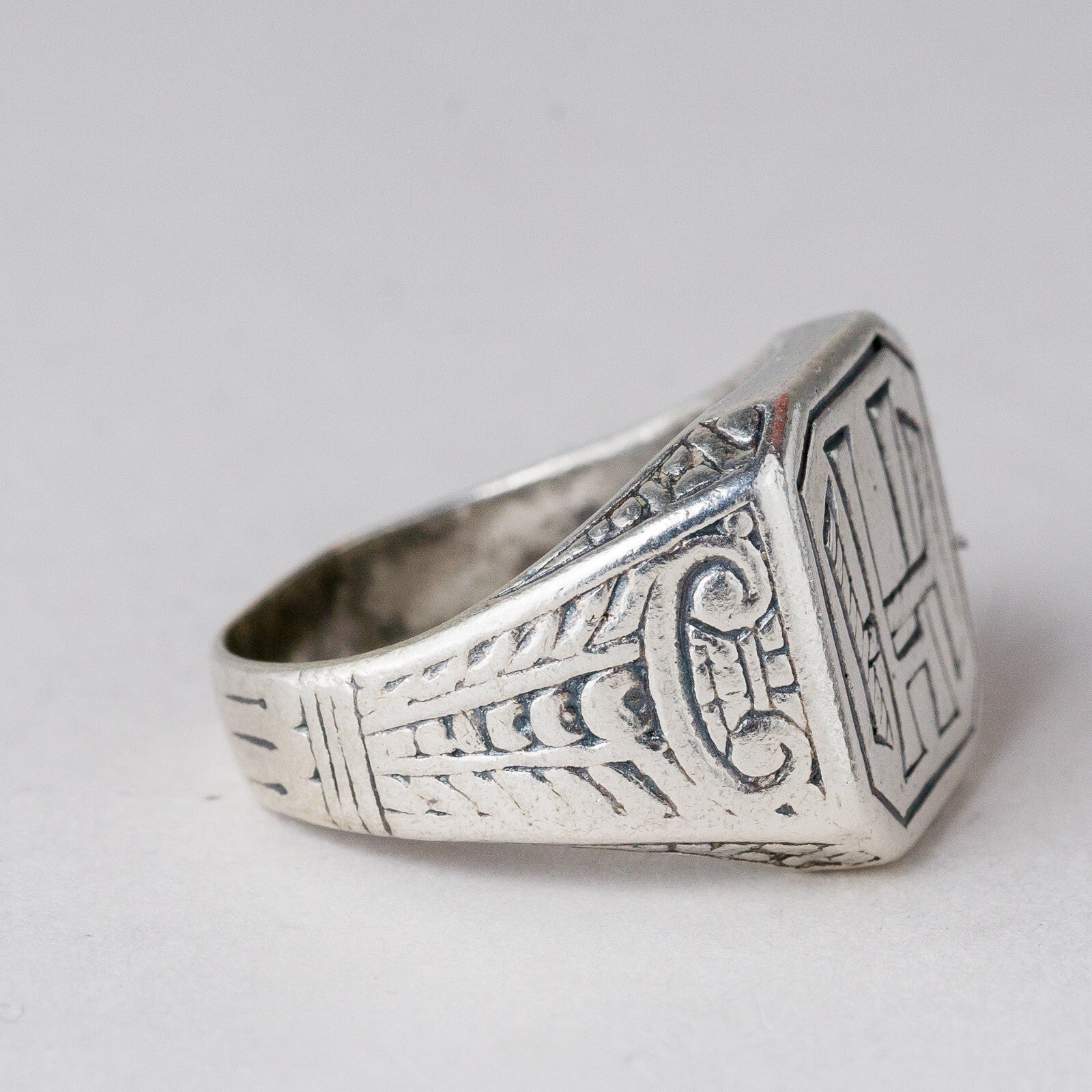 Silber Ring Monogramm "HH" Größe 56 (17,8 mm Ø) 10,4 g5