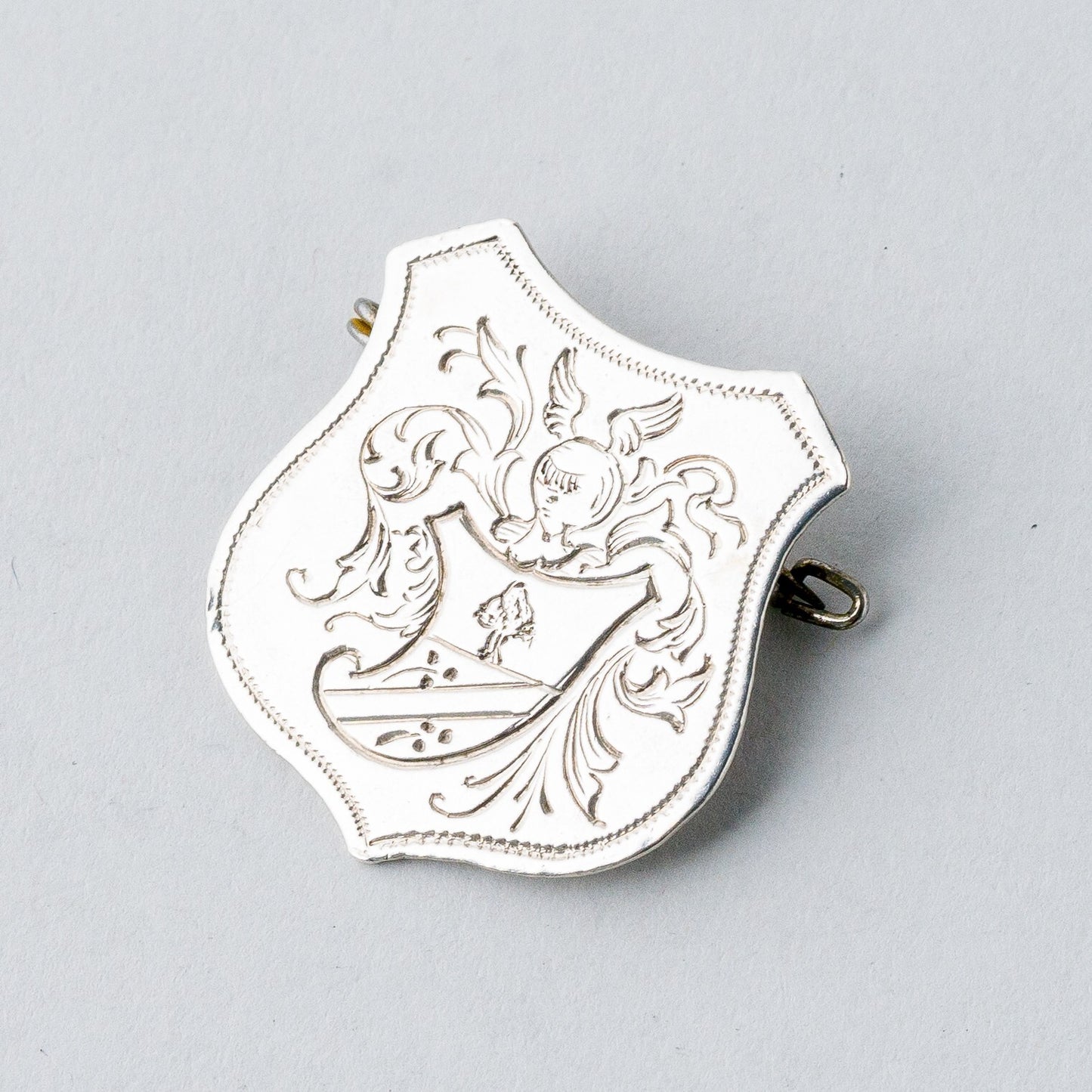 Silber Brosche Spange Wappen "G. K." 4,01 g0