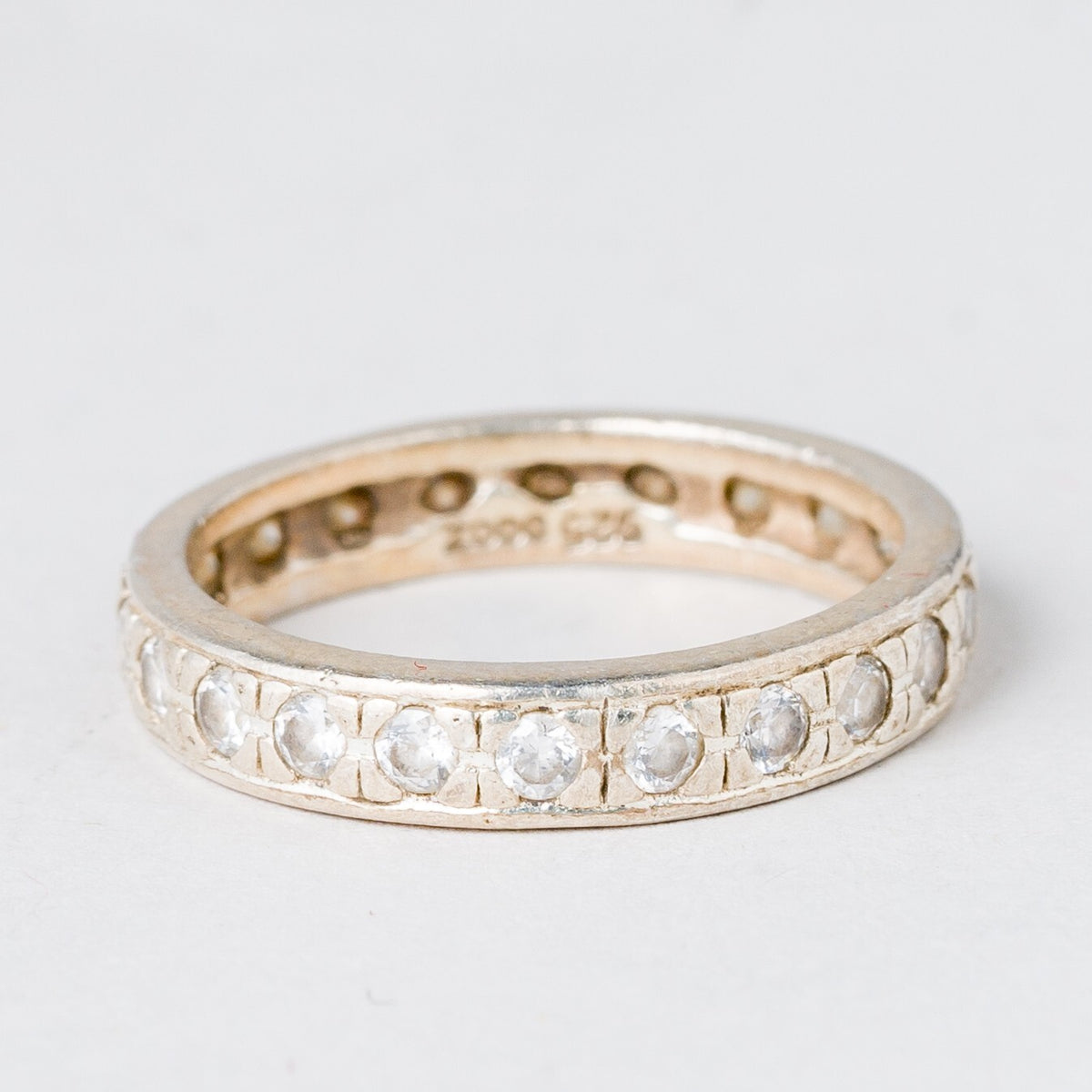 Silber Ring 925 Weiße Steine Größe 50 (15,9 mm Ø) 2,43 g1