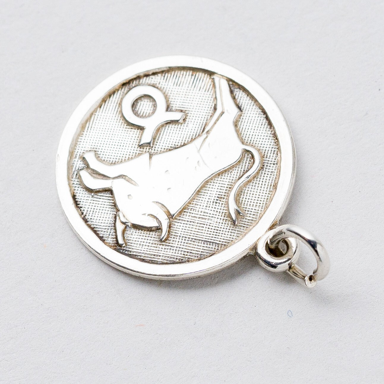 Anhänger 835 Silber Sternzeichen Stier 2,2 cm 1,68 g1