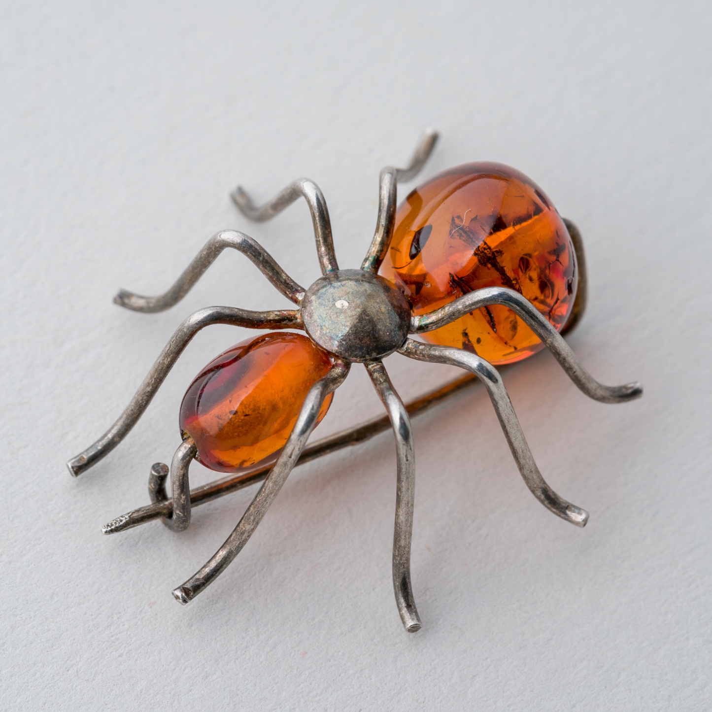 Brosche Silber 2,55 g Spinne Bernstein1