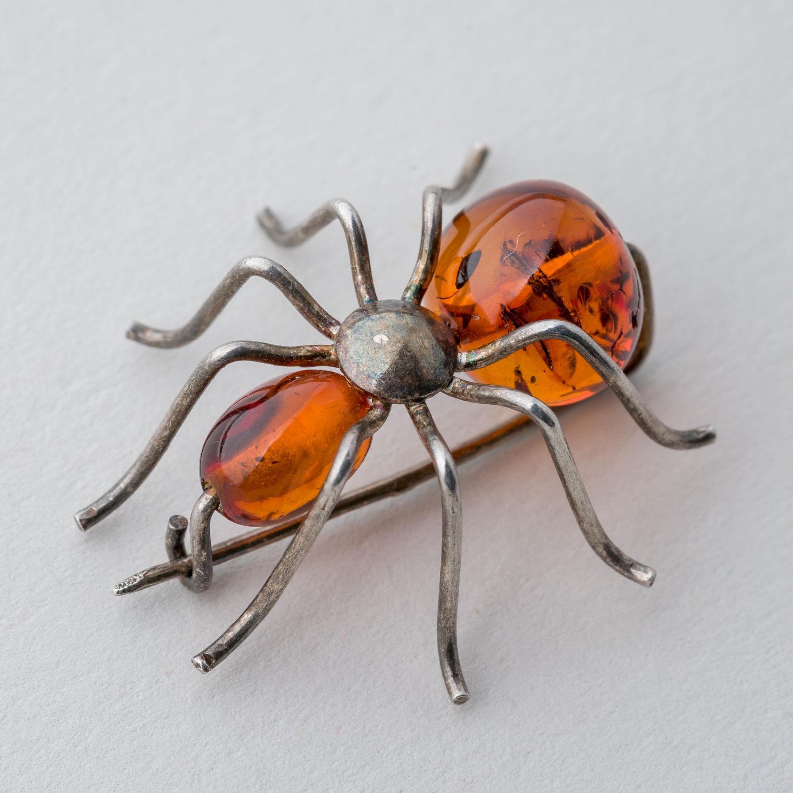 Brosche Silber 2,55 g Spinne Bernstein1