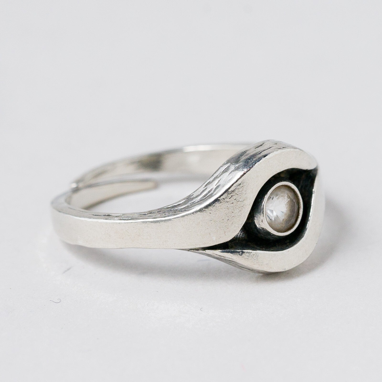 Ring Silber Weißer Stein Größe flexibel ca. 59 3,41 g5