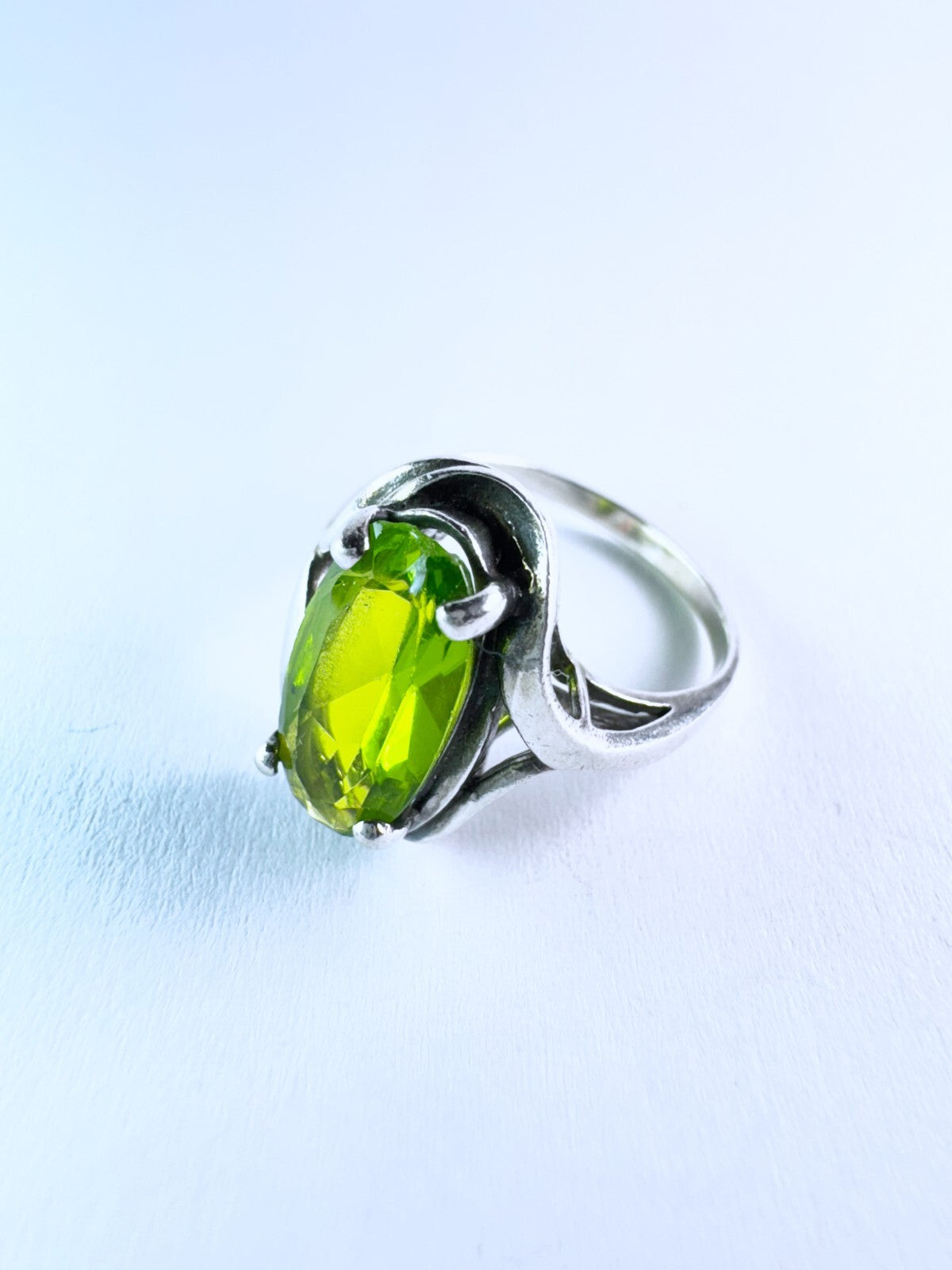 Ring 925er Silber Größe 55 Hellgrüner ovaler Stein 4,03g0