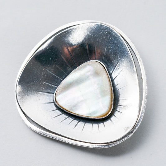 Silber Brosche Perlmutt 4,3 cm 11,88 g0