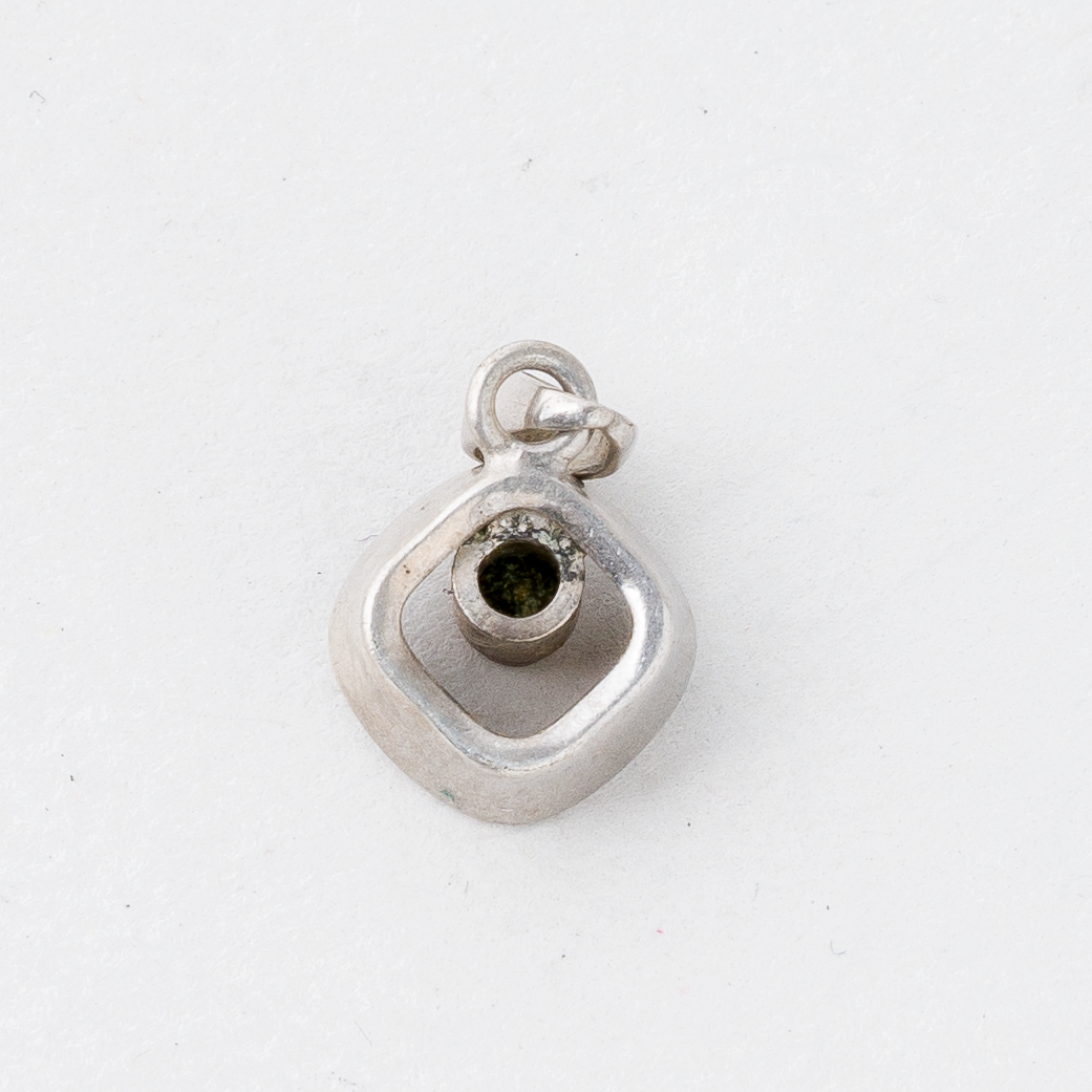 Anhänger Weißer Stein 925er Silber 1,2 g 1,6 cm1