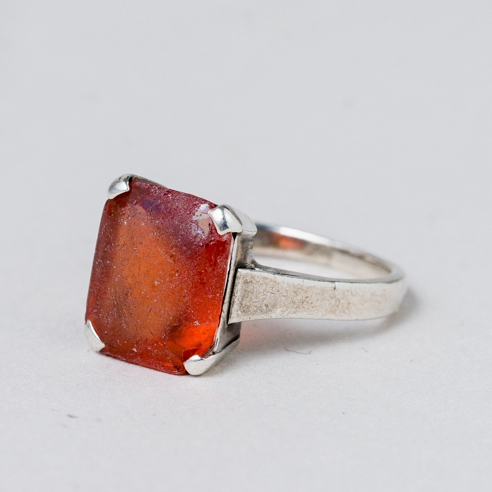 Silber Ring 830 Roter Stein Größe 51 (16,2 mm Ø) 3,44 g0