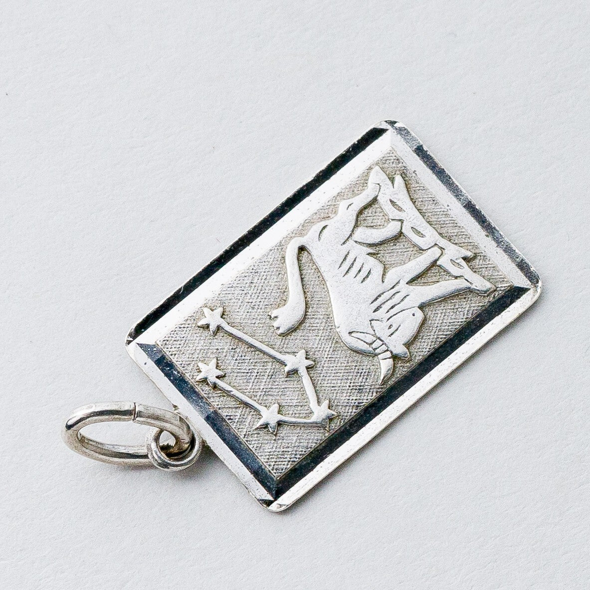 Silber Anhänger Kettenanhänger 835 Sternzeichen Stier 1,46 g2