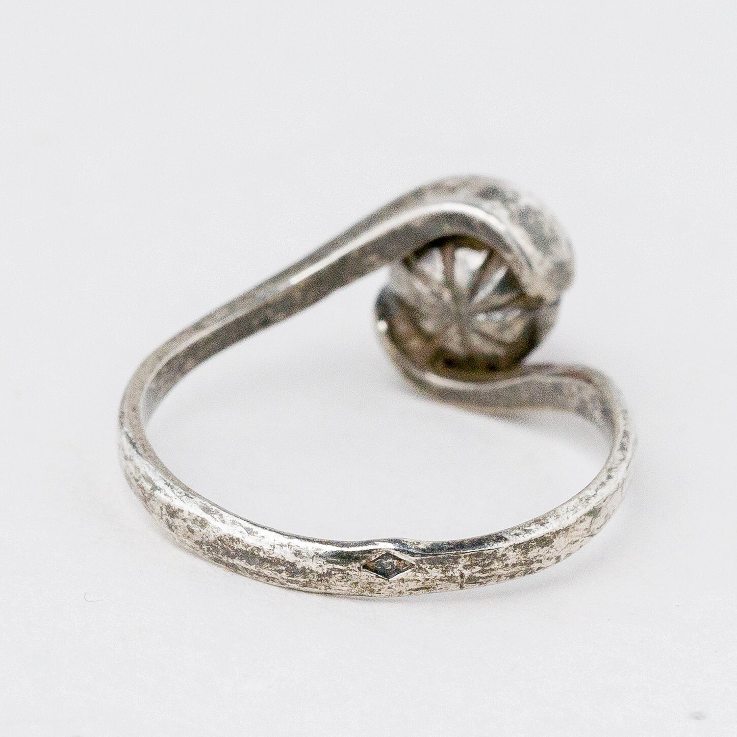 Silber Ring 50 (15,9 mm Ø) Roter Stein 1,6 g4