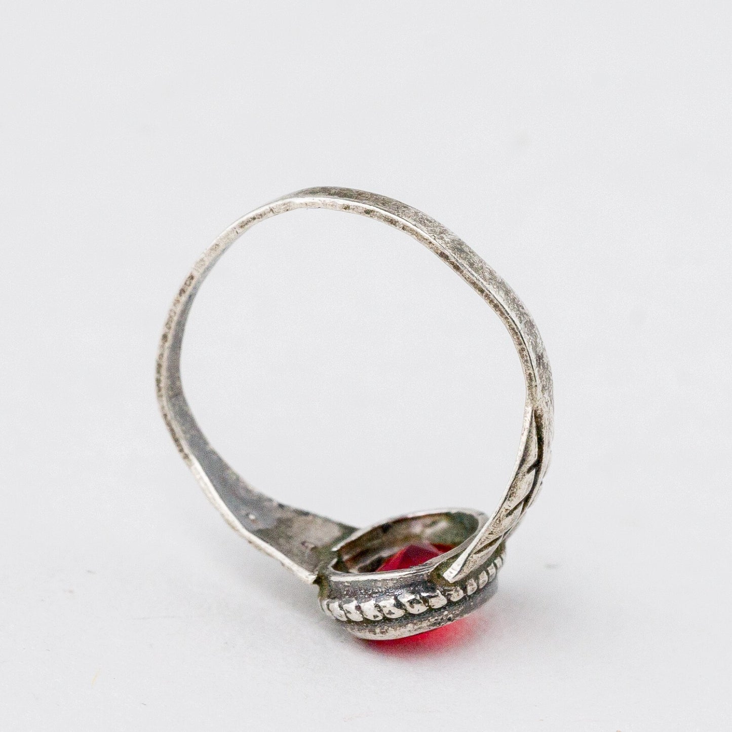 Silber Ring 42 (13,4 mm Ø) 800 Roter Stein 0,86 g8