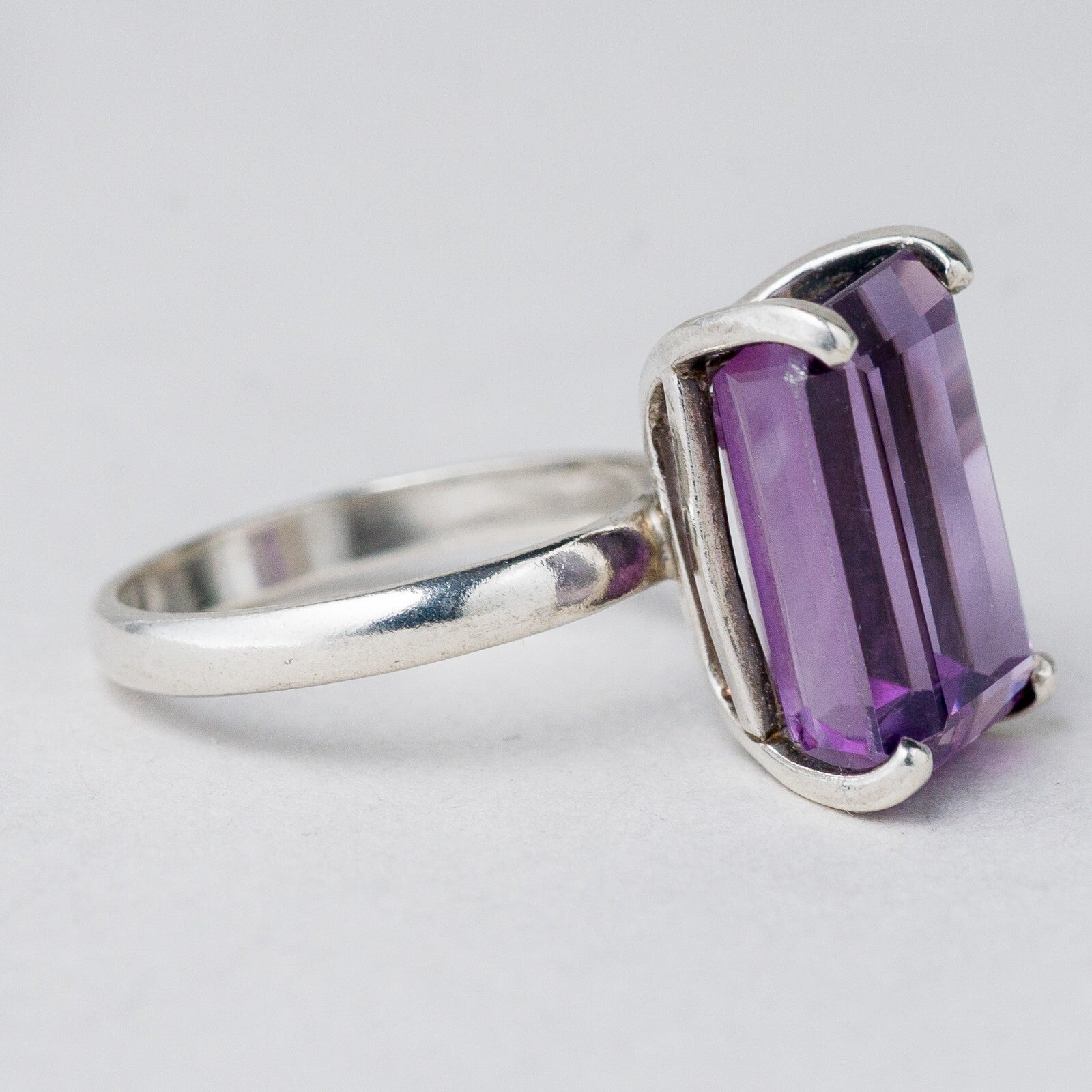 Silber Ring Lila Stein Größe 52 (16,5 mm Ø) 4,5 g4