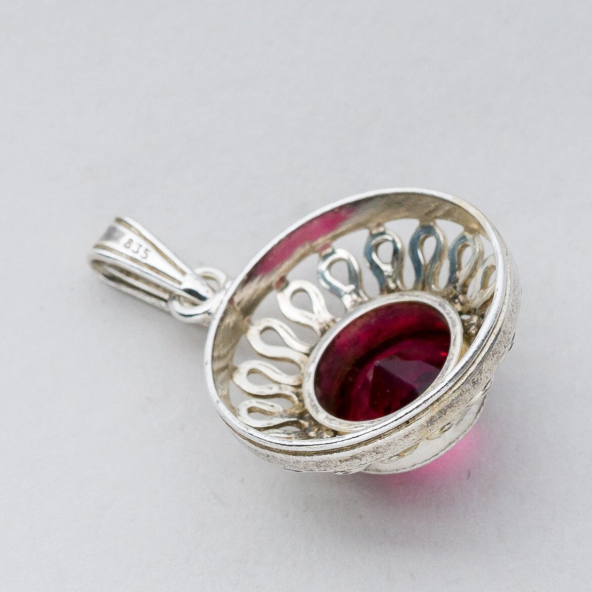 Anhänger Silber 835 Roter Stein 2,5 cm 1,71 g1