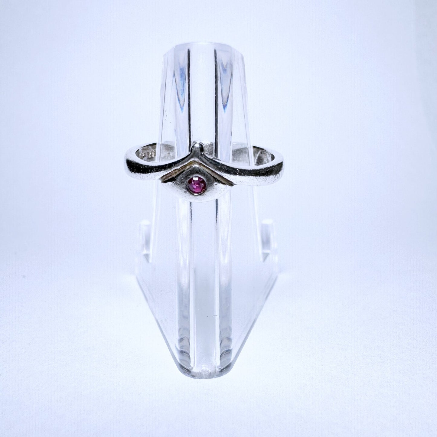 Ring 925er Silber Größe 54 mit rotem Stein 2,40g0