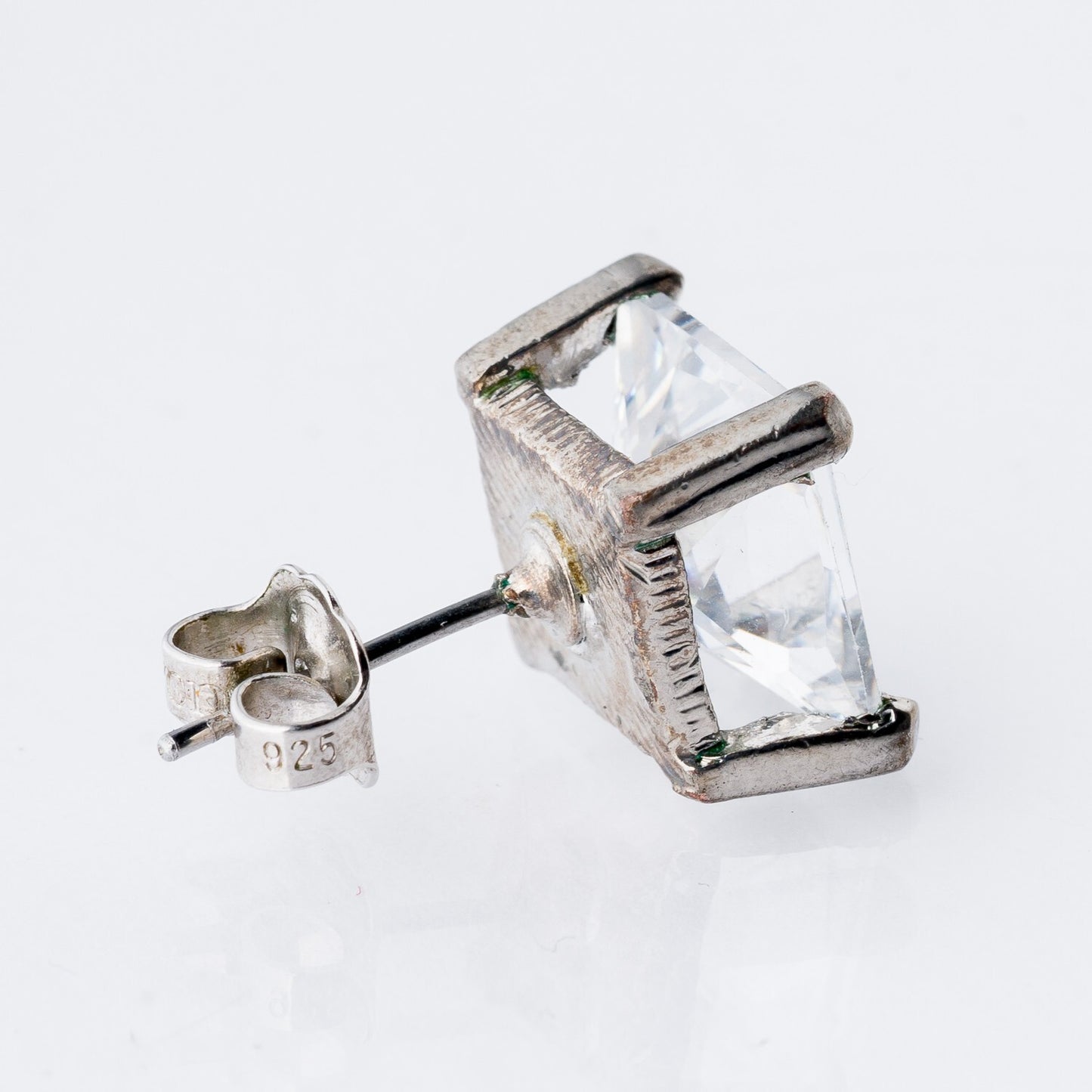 Einzelner Ohrring Ohrstecker Weißer Stein Silber 3,2 g3