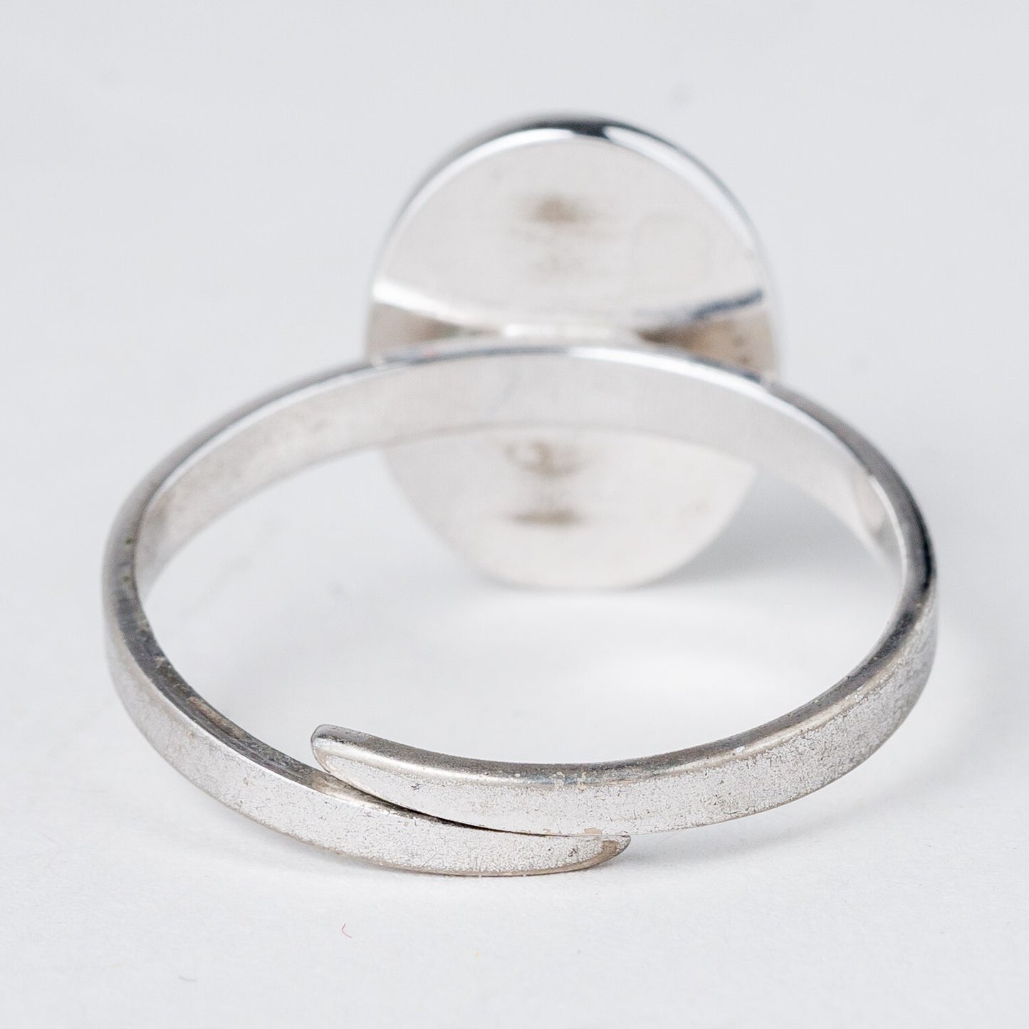 Silber Ring 835 Grüner Stein Größe flexibel ca. 60 3,91 g3