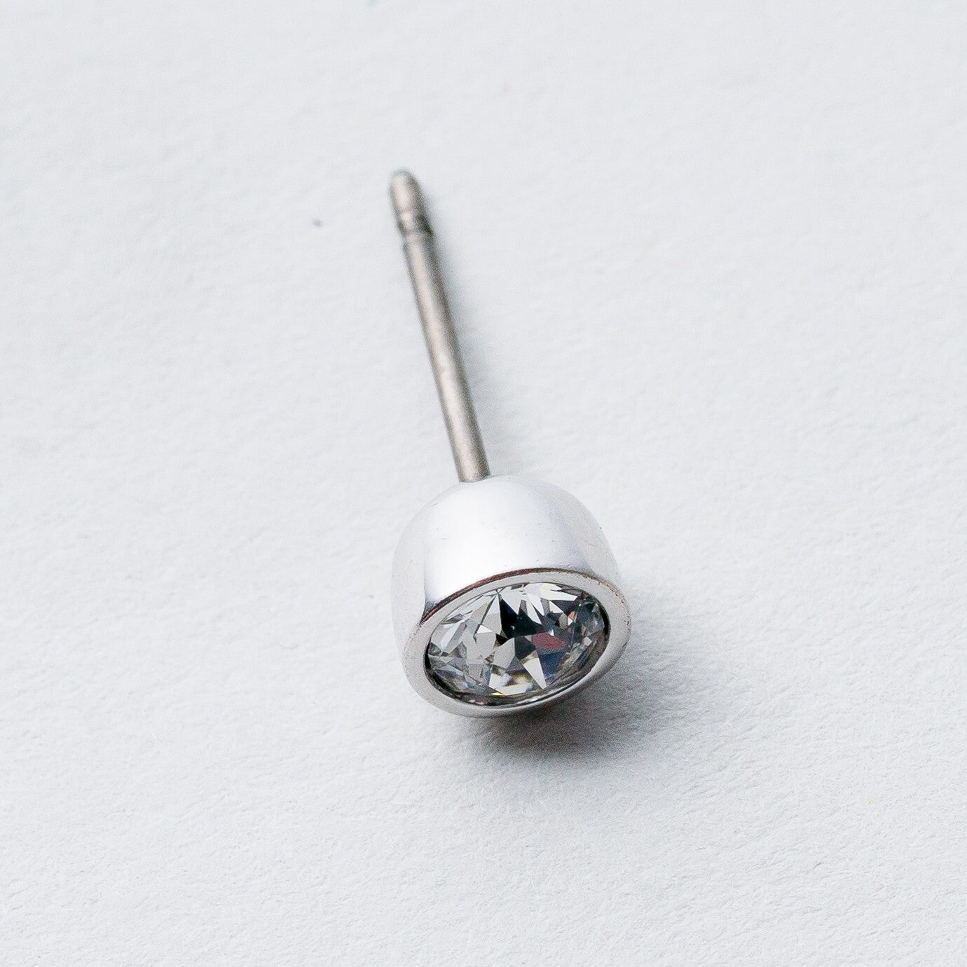 Swarovski Einzelner Ohrring Ohrstecker Silber Weißer Stein 0,69 g2