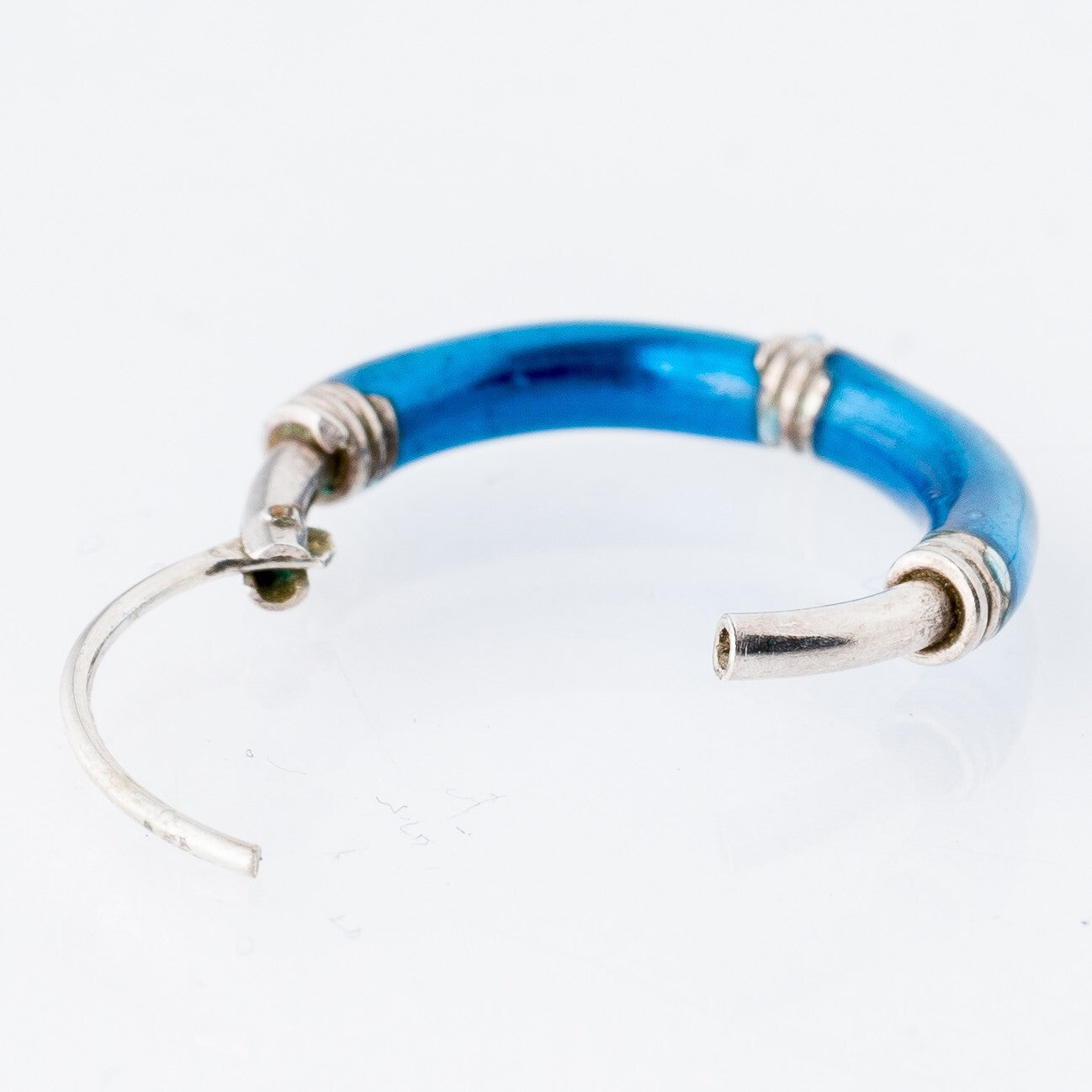 Einzelner Ohrring Creole Blau Silber 0,39 g4