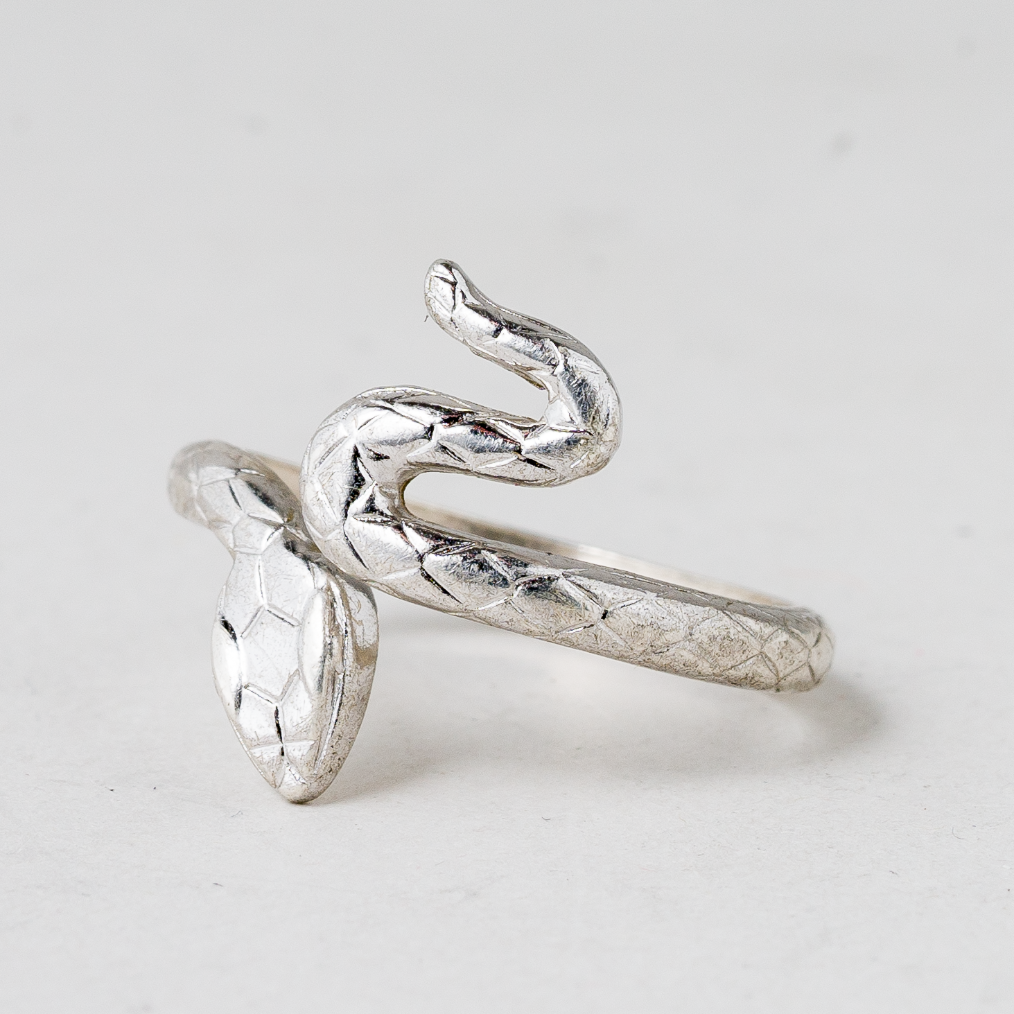 Ring Schlange 835er Silber 3,27 g Größe flexibel0