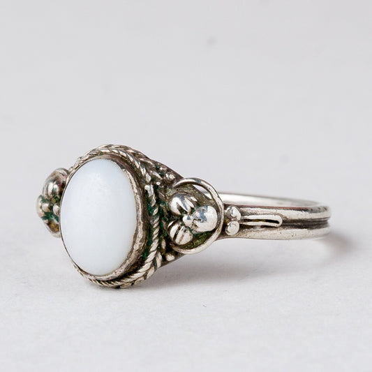 Silber Ring Weißer Stein Größe 50 (15,9 mm Ø) 2,06 g0