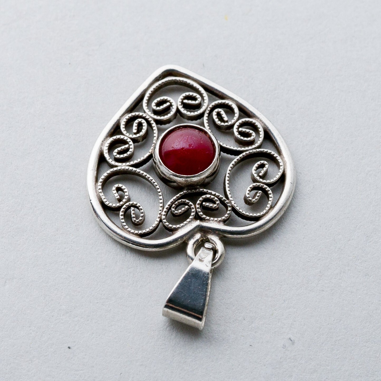 Silber Anhänger Kettenanhänger 835 Herz Roter Stein 1,35 g6