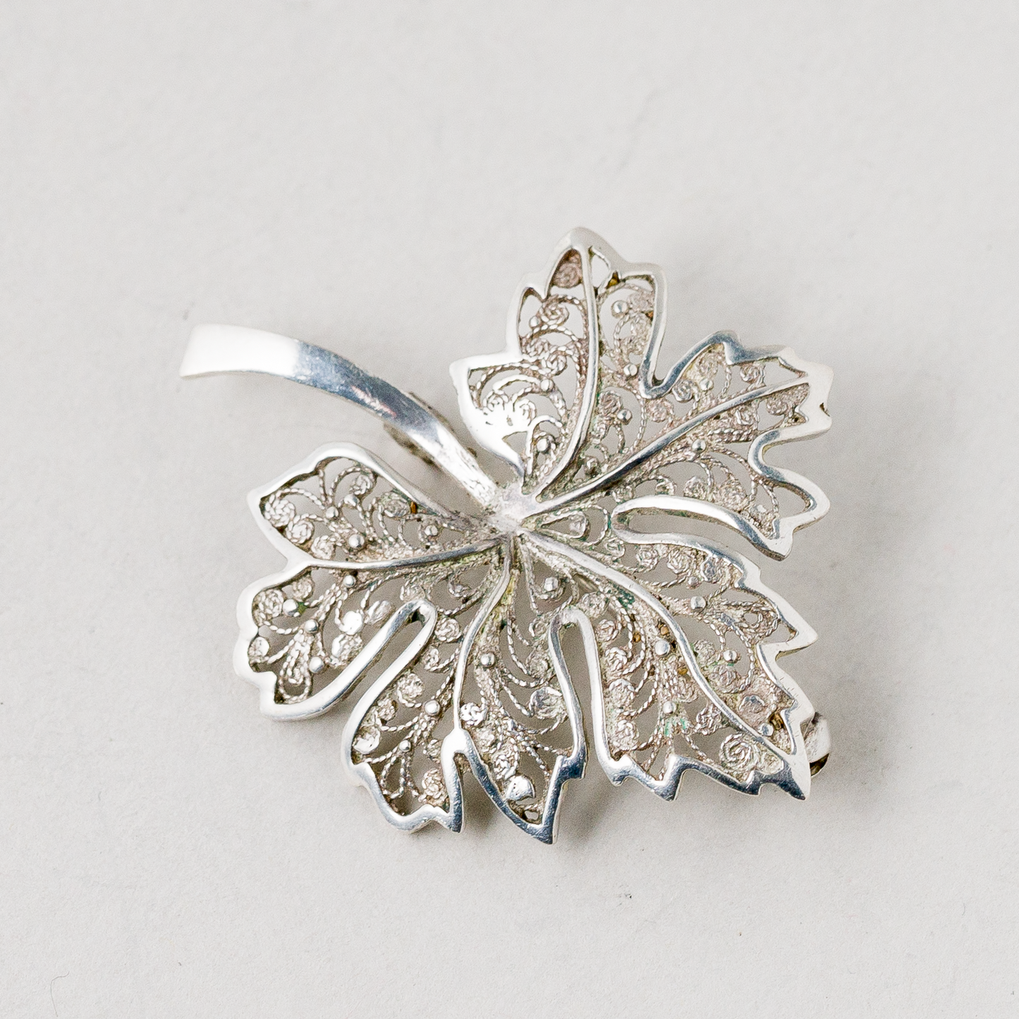Brosche Blattform 835er Silber 3,94 g 4 cm0