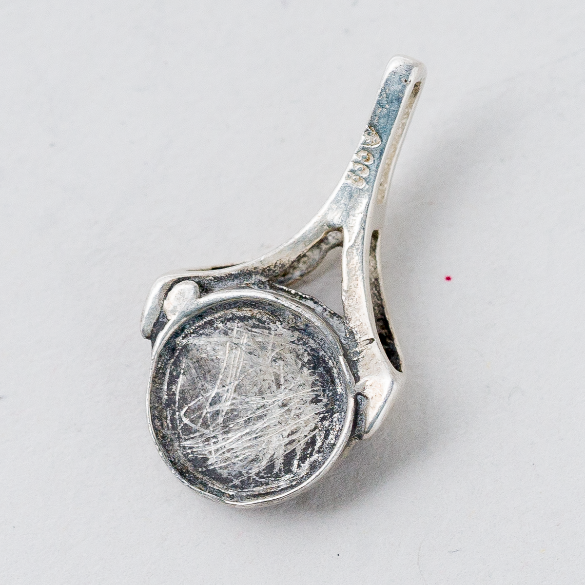 Anhänger Roter Stein 835er Silber 1,74 g 2 cm1