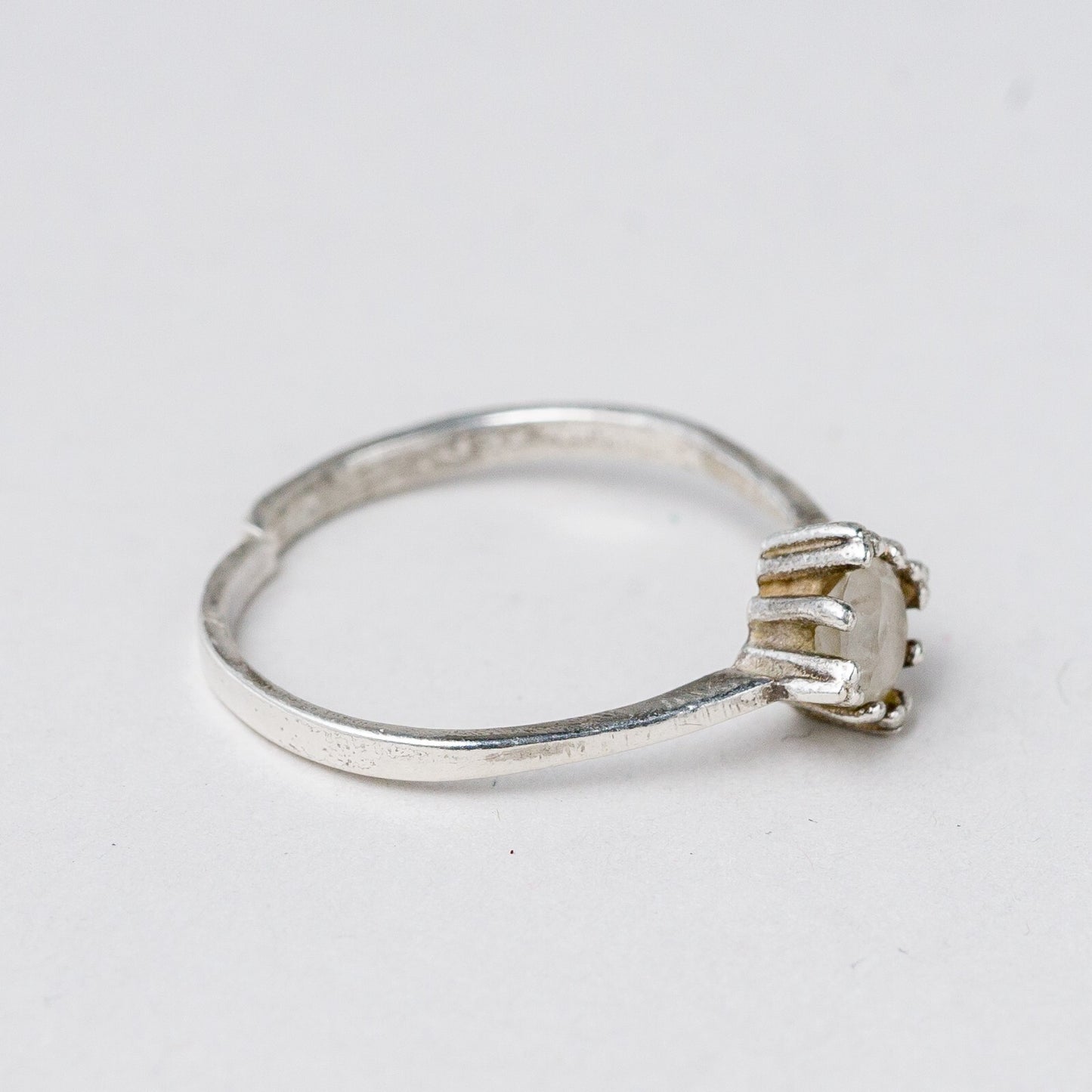 Ring 835 Silber Weißer Stein Größe flexibel ca. 59 1,56 g4