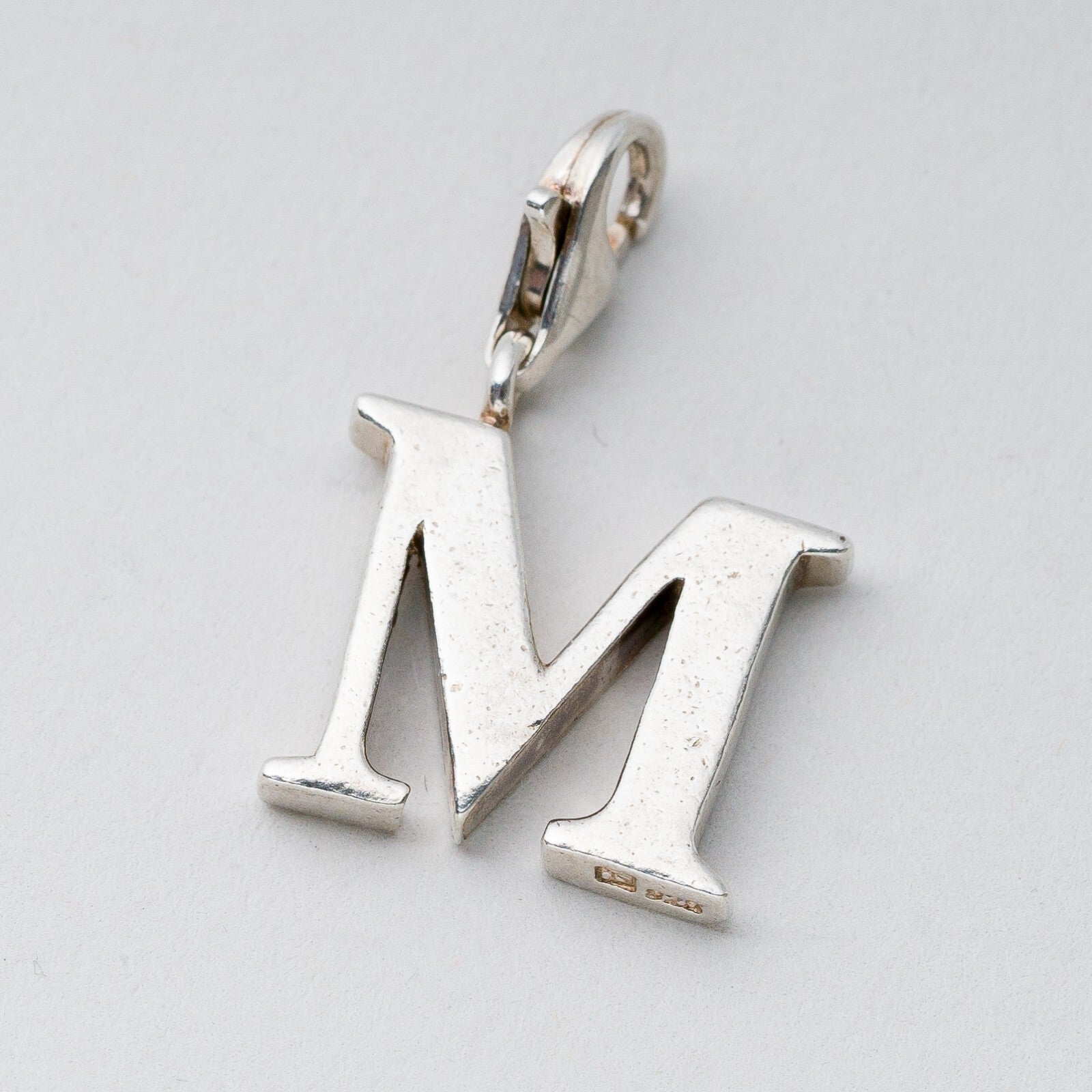 Anhänger Silber 925 "M" 2,5 cm 3,15 g1