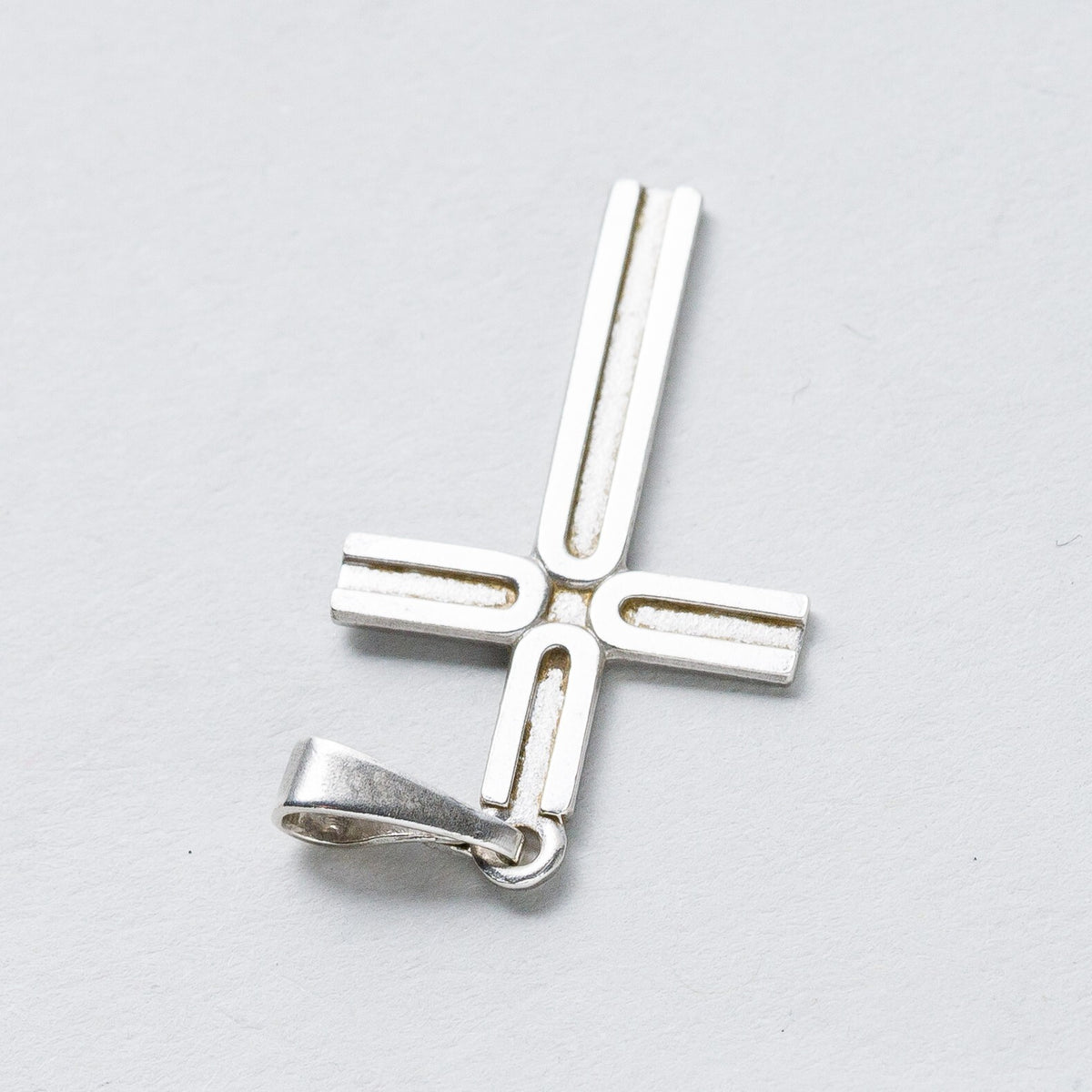 Anhänger 835 Silber Kreuz 3,2 cm 1,22 g2