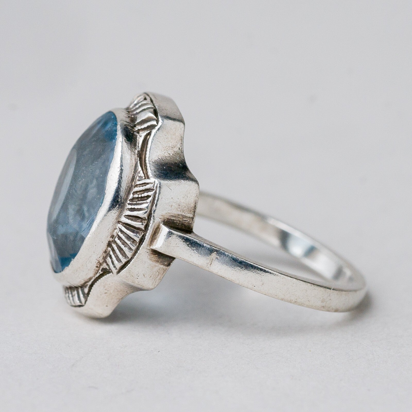 Silber Ring 835 Blauer Stein Größe 56 (17,8 mm Ø) 5,15 g1