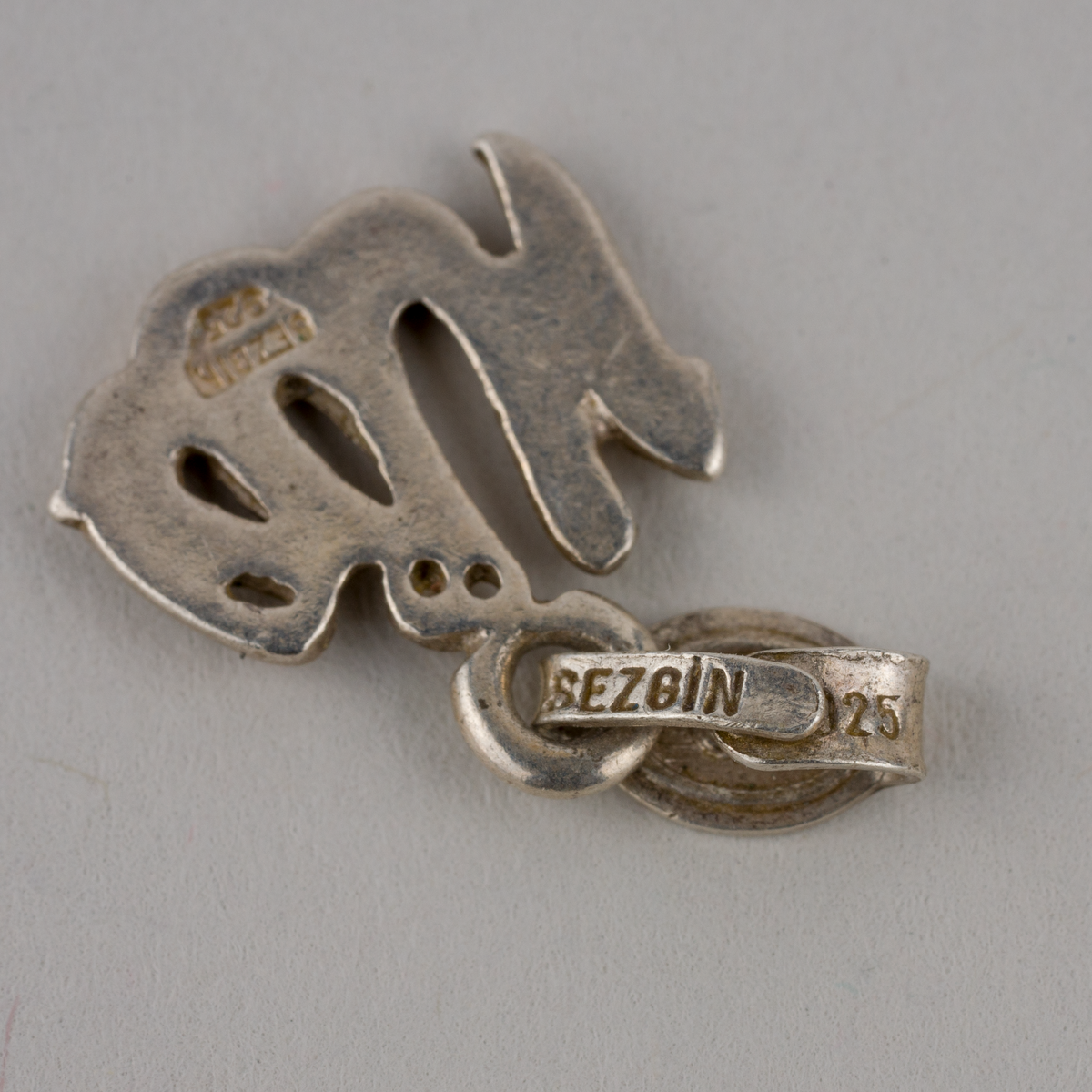 Silberanhänger 925er Silber 1g Mit Verzierungen 1,3 cm x 1,3 cm3