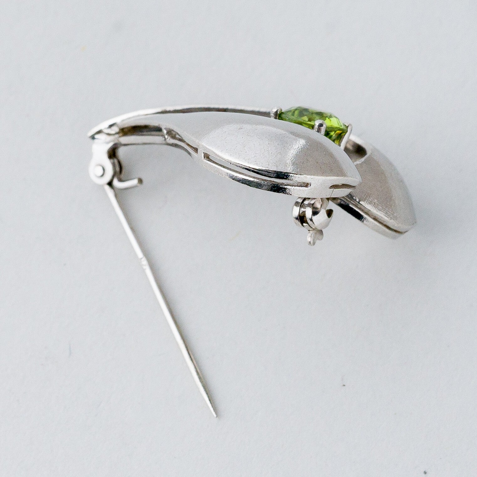Silber Brosche Spange 925 Herz Grüner Stein 7,17 g6