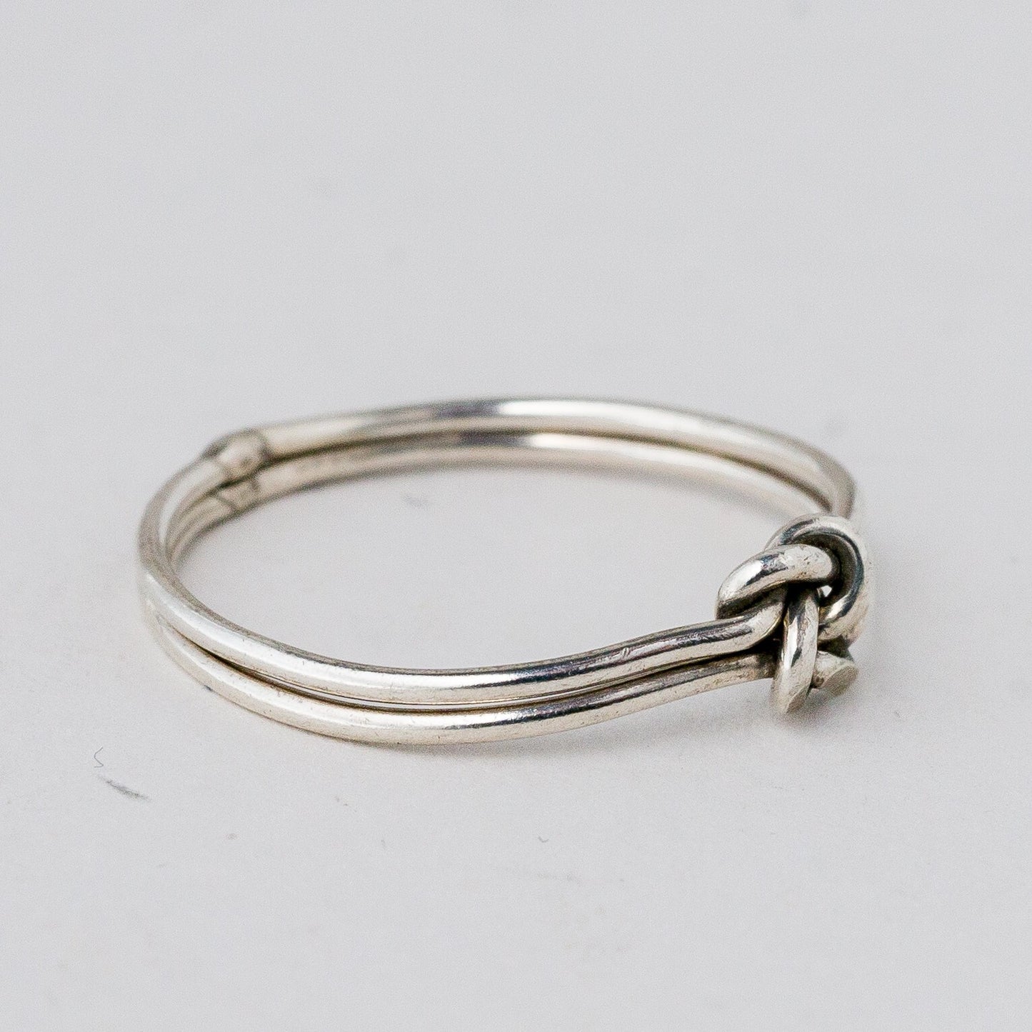 Silber Ring 56 (17,8 mm Ø) Knoten 1,11 g1