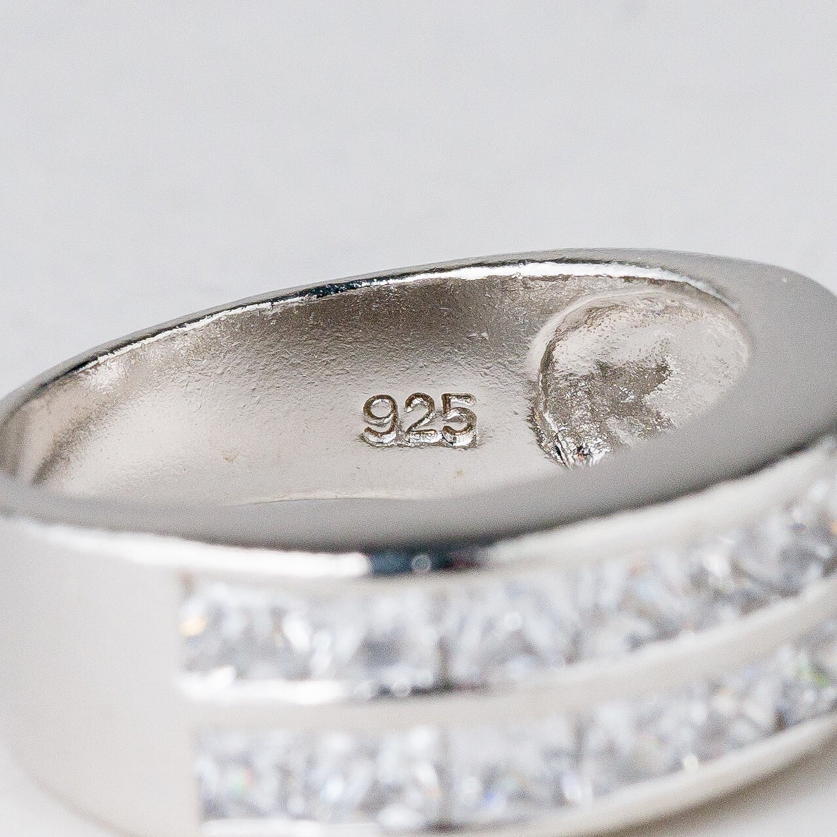 Silber Ring 925 Weiße Steine Größe 57 (18,1 mm Ø) 6,8 g7