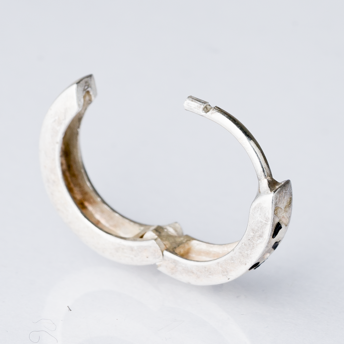 Einzelner Ohrring Huggie 925er Silber 0,84 g4