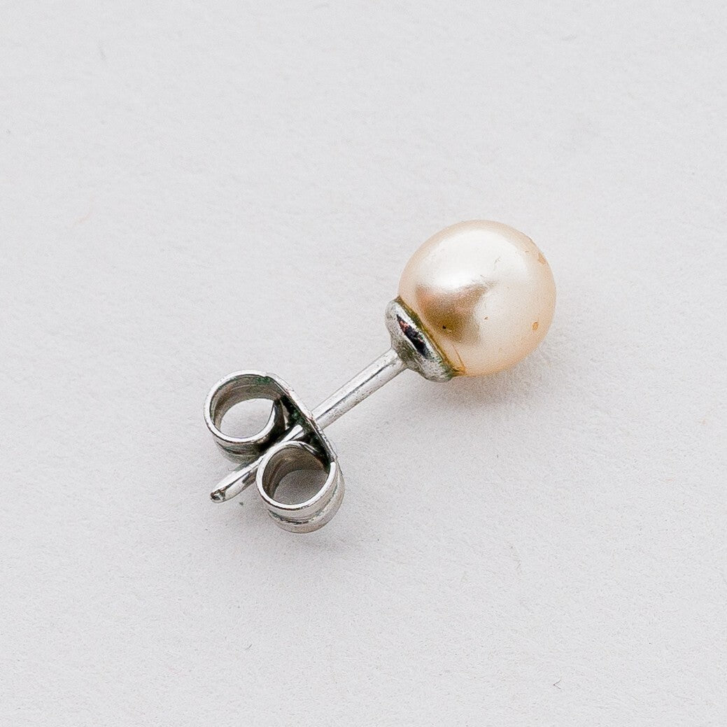 Einzelner Ohrring Ohrstecker Silber Perle 0,48 g7