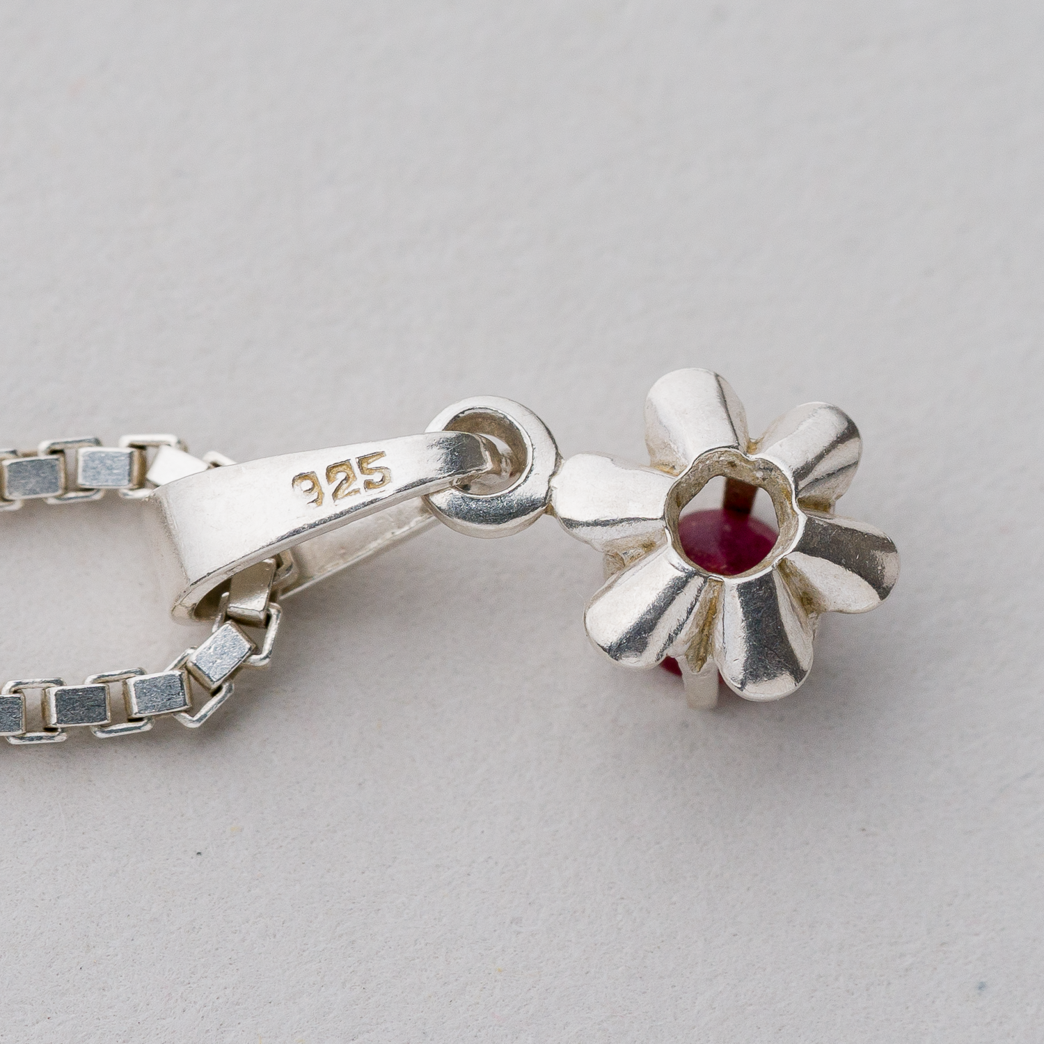Venezianerkette 1,3 mm Anhänger roter Stein 925er Silber 4,38 g 42 cm4