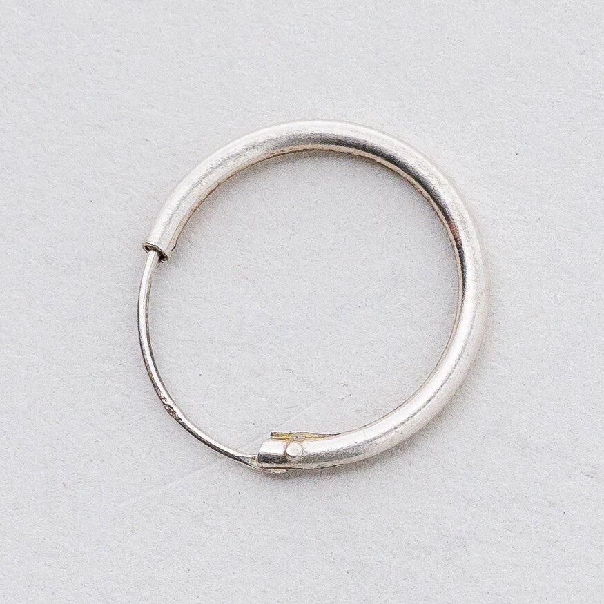 Einzelner Ohrring Creole Silber 0,33 g2