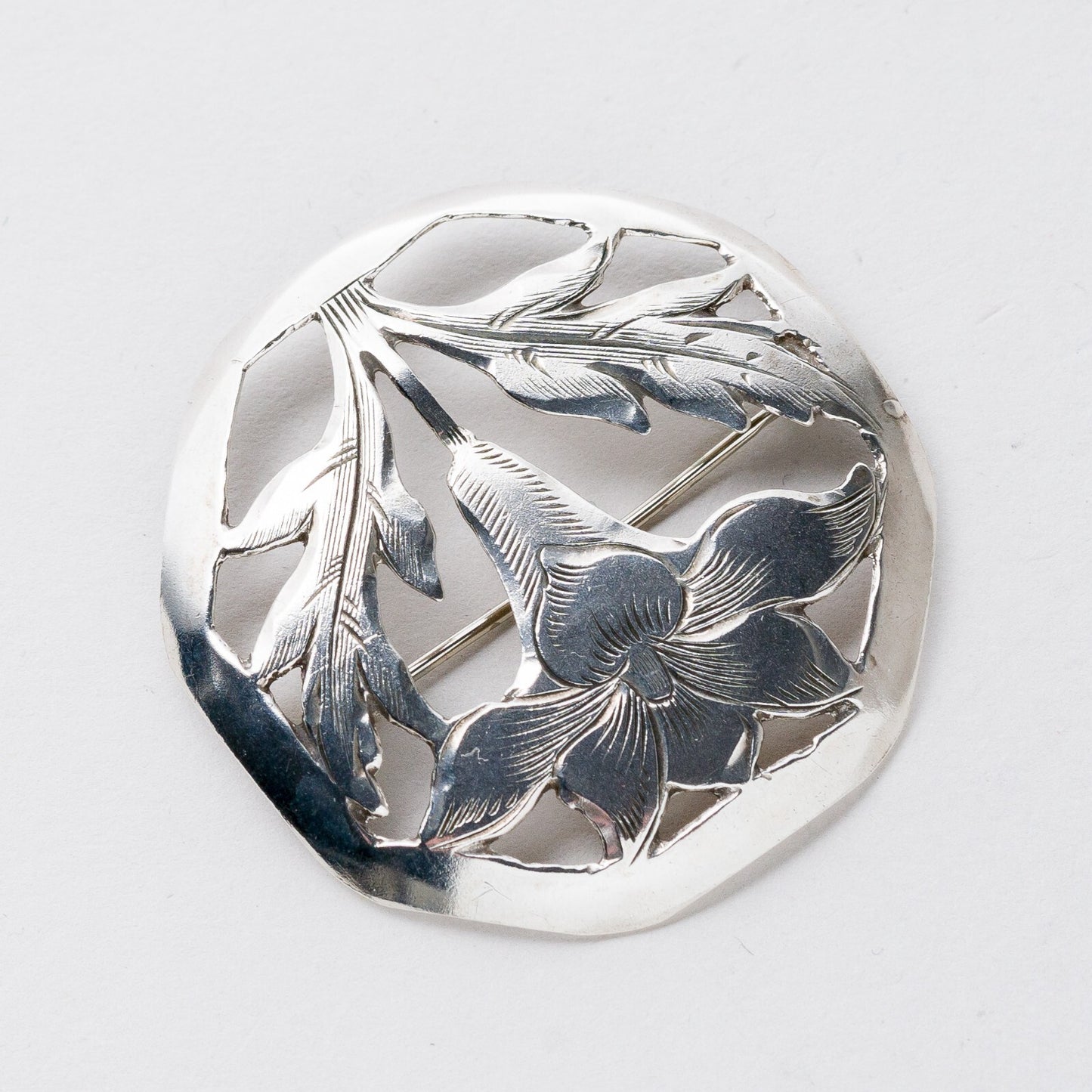 Silber Brosche 835 Floral 3,9 cm 5,86 g1