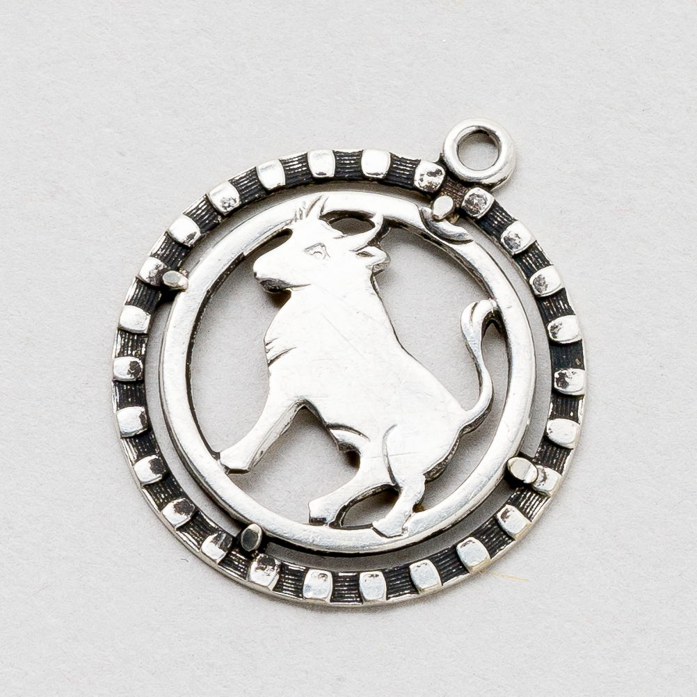Anhänger Stier 830er Silber 1,44 g 2 cm0