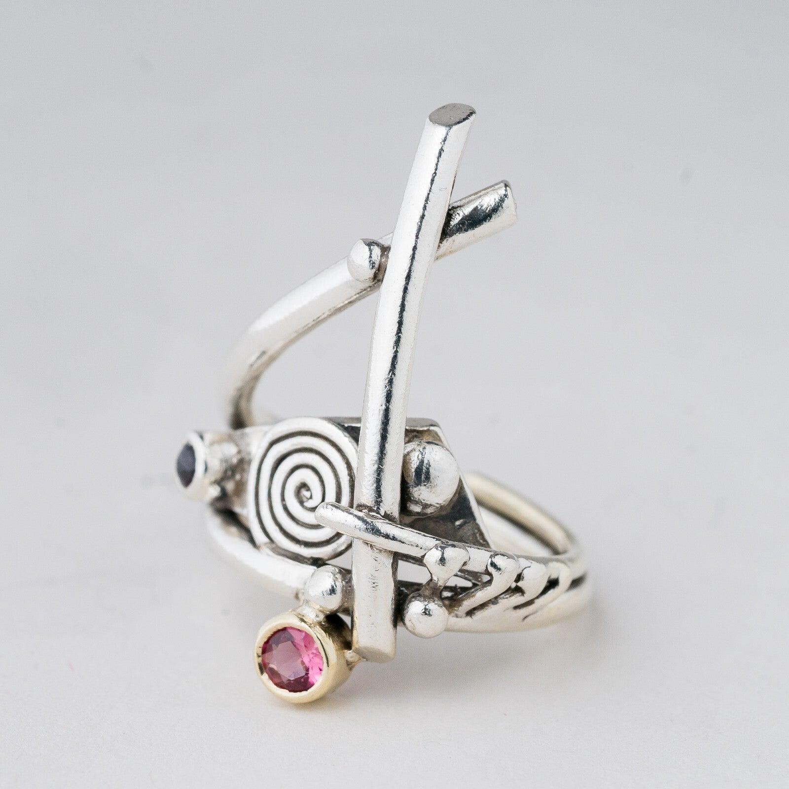 Ring Silber Rote Steine Größe 56 (17,8 mm Ø) 10,71 g0